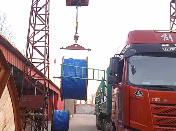 輝鴻電纜發貨裝車